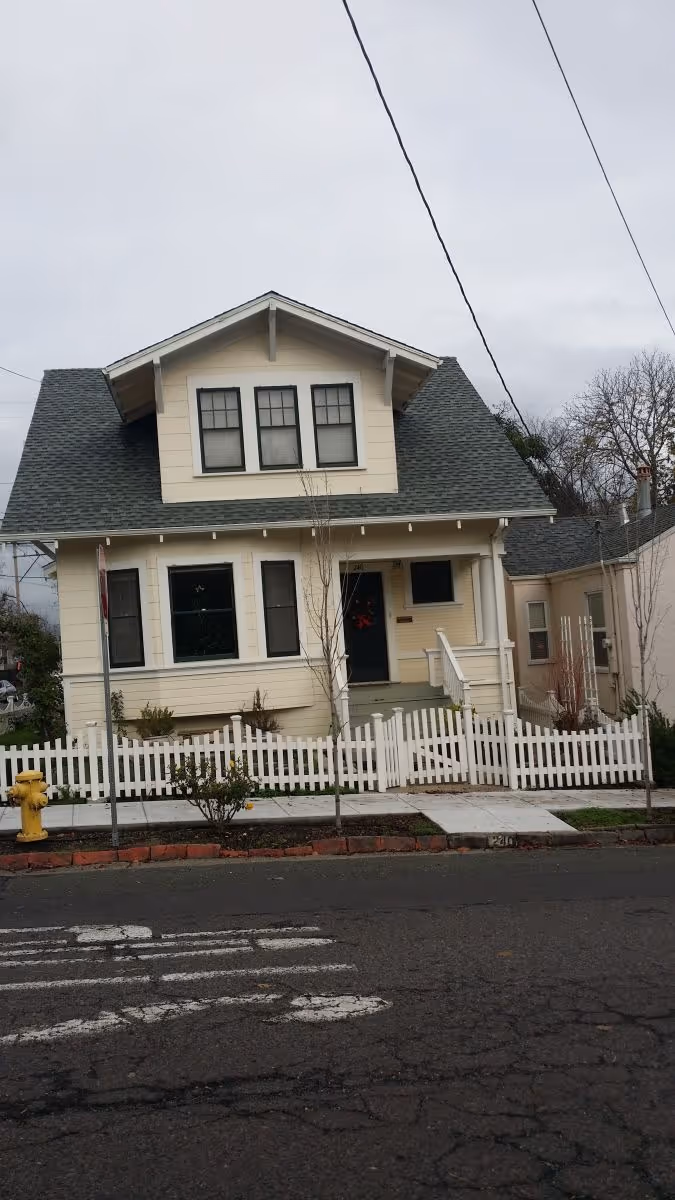 Completed GAF HD Slate roof replacement at 240 Keller Street in Petaluma, CA